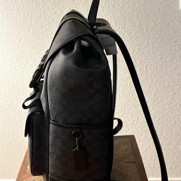 backpack for light hiking Hikelite LT 16 material-synthetic degree reflectivity Color:Gold Shad With Eye Herschel Backpack Small Black